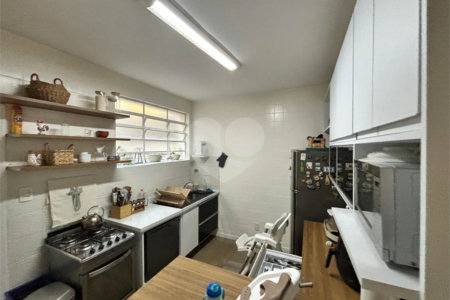 Casa de Vila à venda com 3 quartos, sendo 1 suíte, em Vila Cordeiro, São Paulo, SP