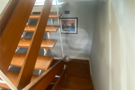 Sobrado à venda com 3 quartos, sendo 1 suíte, em Jardim São Paulo(zona Norte), São Paulo, SP