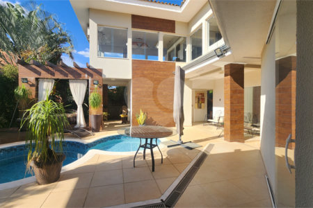Casa à venda com 3 suítes no condomínio Vivendas do Lago, Sorocaba - SP