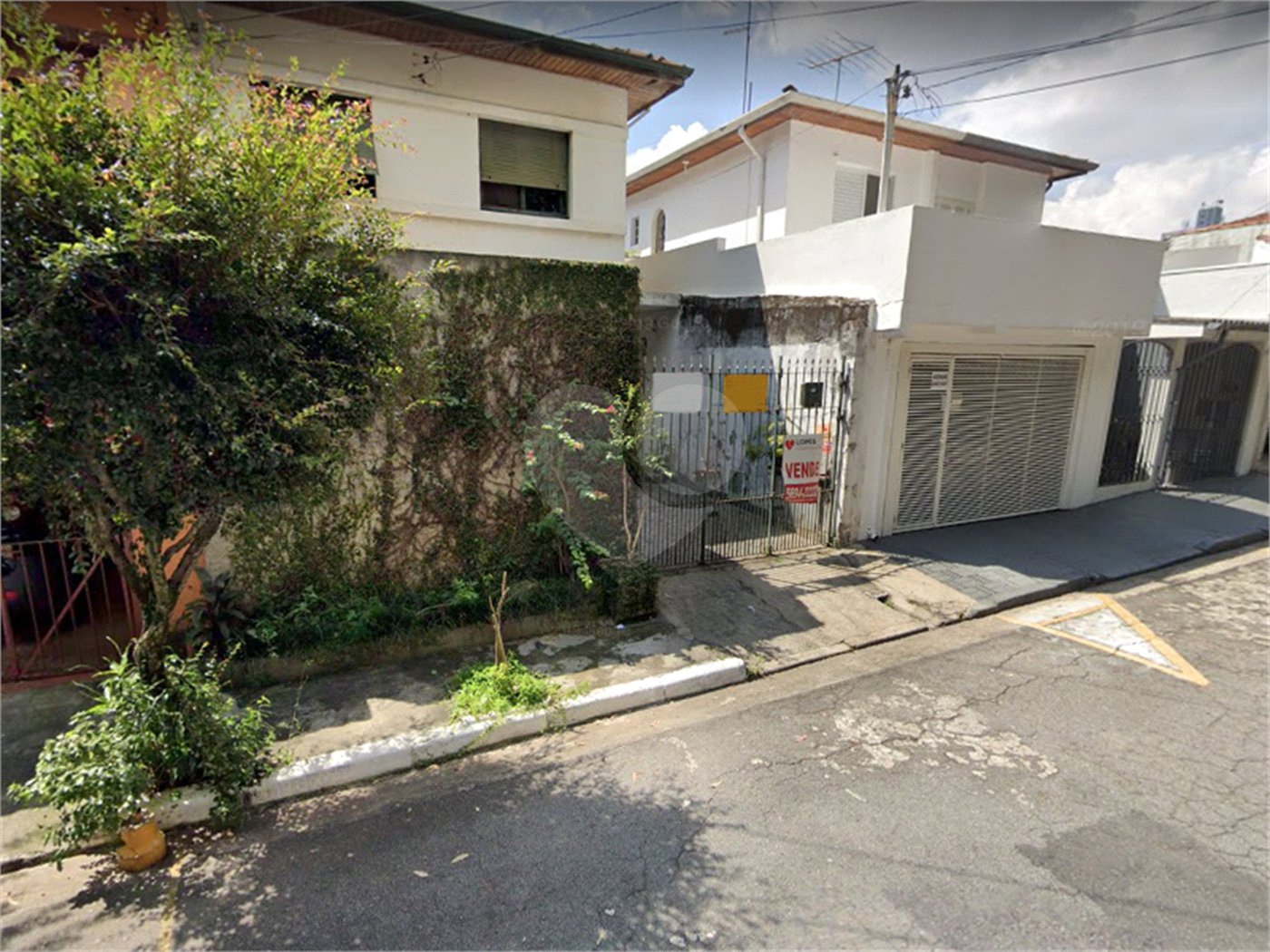 Sobrado à venda com 3 quartos, sendo 1 suíte, em Granja Julieta, São Paulo, SP