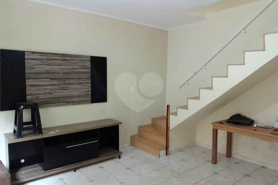 Sobrado à venda com 3 quartos, sendo 1 suíte, em Vila Guilherme, São Paulo, SP