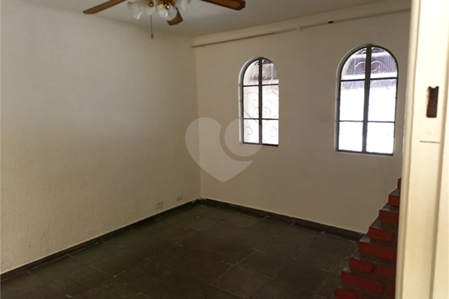 Sobrado à venda com 4 quartos, sendo 1 suíte, em Vila Nova Mazzei, São Paulo, SP