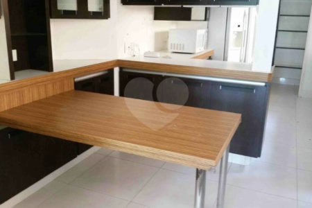 Casa à venda com 4 suítes no condomínio Ville Le Mans, São Paulo - SP