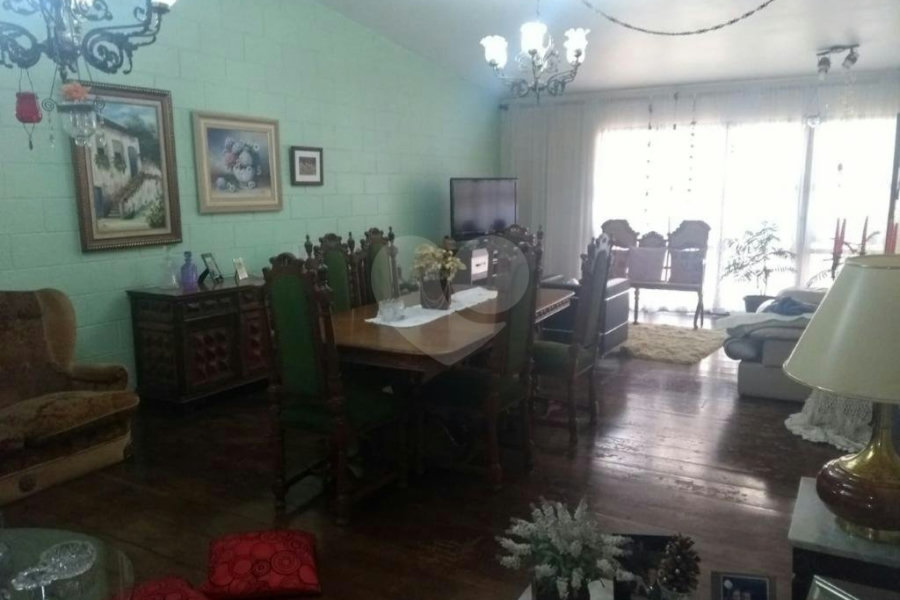Casa à venda com 3 quartos, sendo 1 suíte, em Jardim São Paulo(zona Norte), São Paulo, SP
