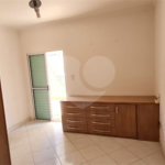 Sobrado a venda no Ipiranga de 220m² com 4 suítes e 2 vagas.Estuda permuta.
