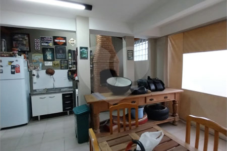 Casa à venda com 3 quartos, sendo 1 suíte, no condomínio Mosaico da Serra, Mogi das Cruzes - SP