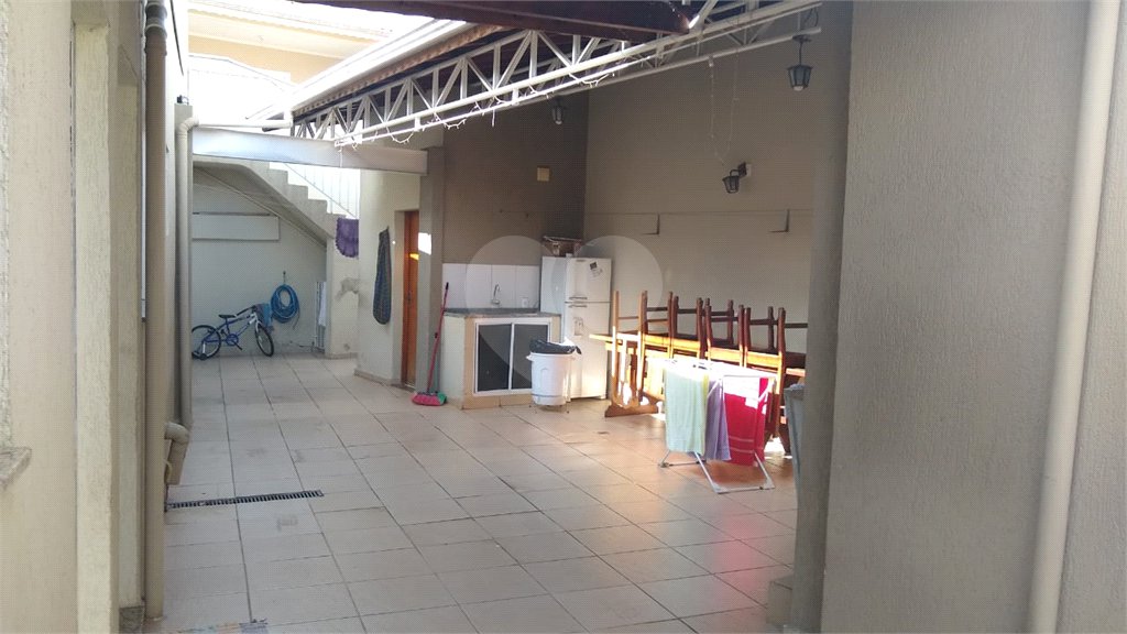 Casa à venda com 3 quartos em Jardim Cidapel, Jundiaí, SP