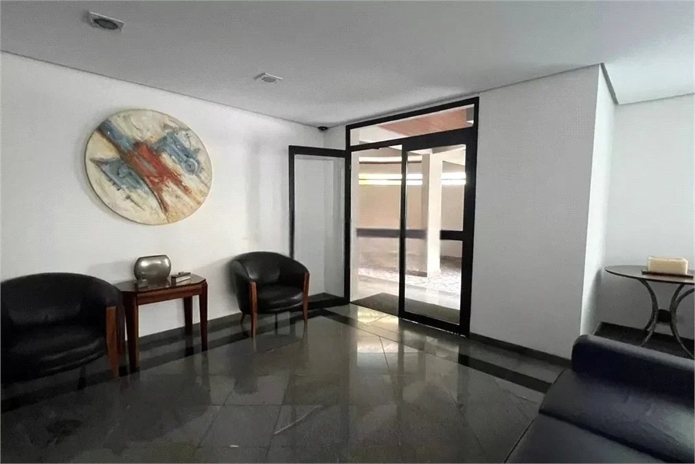 Apartamento à venda com 3 quartos, sendo 1 suíte, em Vila Madalena, São Paulo, SP