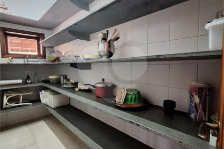Casa à venda com 3 suítes no condomínio Chácaras do Lago, Vinhedo - SP