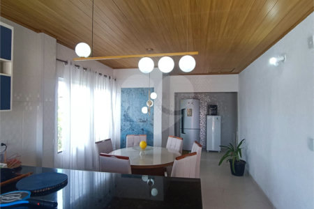 Casa à venda com 3 quartos, sendo 1 suíte, em Caminho de Búzios, Cabo Frio, RJ