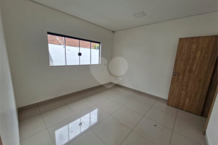 Prédio para alugar em Interlagos, Três Lagoas, MS