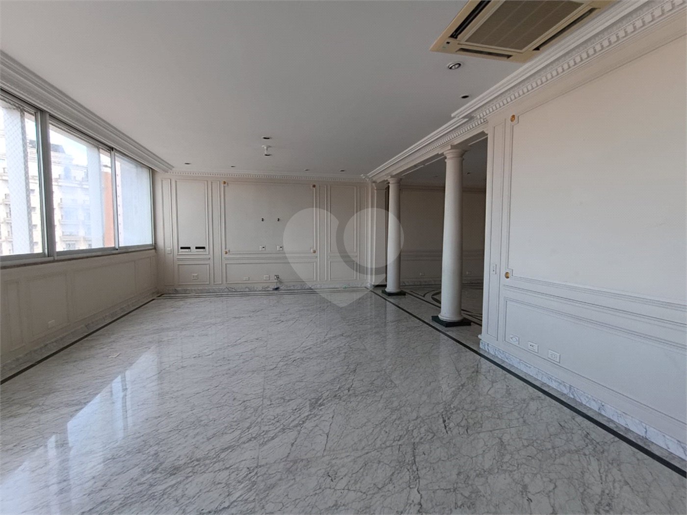 Apartamento em Higienópolis com 4 quartos e 3 vagas