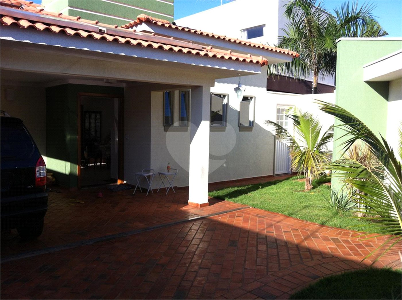 Sobrado à venda com 4 quartos, sendo 2 suítes,  em Ribeirânia, Ribeirão Preto, SP