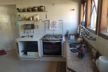 Sobrado à venda com 4 quartos, sendo 1 suíte, em Chácara Monte Alegre, São Paulo, SP