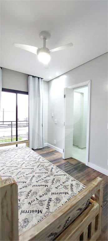 Casa para alugar com 5 quartos, sendo 1 suíte, no condomínio Figueira Garden, Atibaia - SP