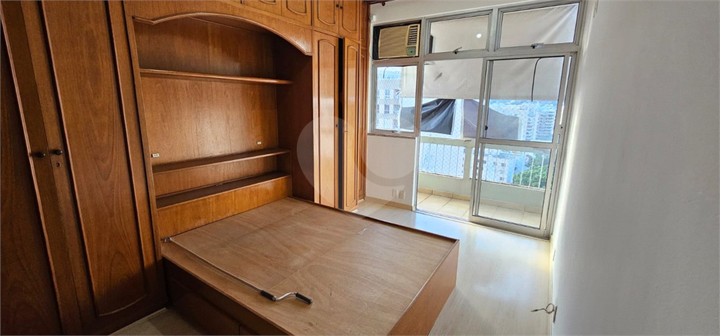 Apartamento à venda com 2 quartos, sendo 1 suíte,  em Tijuca, Rio de Janeiro, RJ