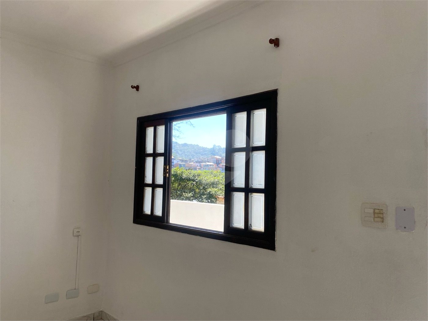 Casa para alugar com 4 quartos, sendo 1 suíte, em Chácara Cabuçu, Guarulhos, SP