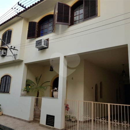Casa de Vila à venda com 4 quartos, sendo 3 suítes,  em Tijuca, Rio de Janeiro, RJ