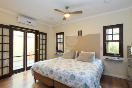 Casa Térrea à venda com 4 quartos, sendo 3 suítes, em Jardim Marajoara, São Paulo, SP