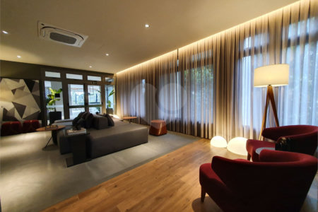 Apartamento à venda com 1 quarto em Santo Amaro, São Paulo, SP