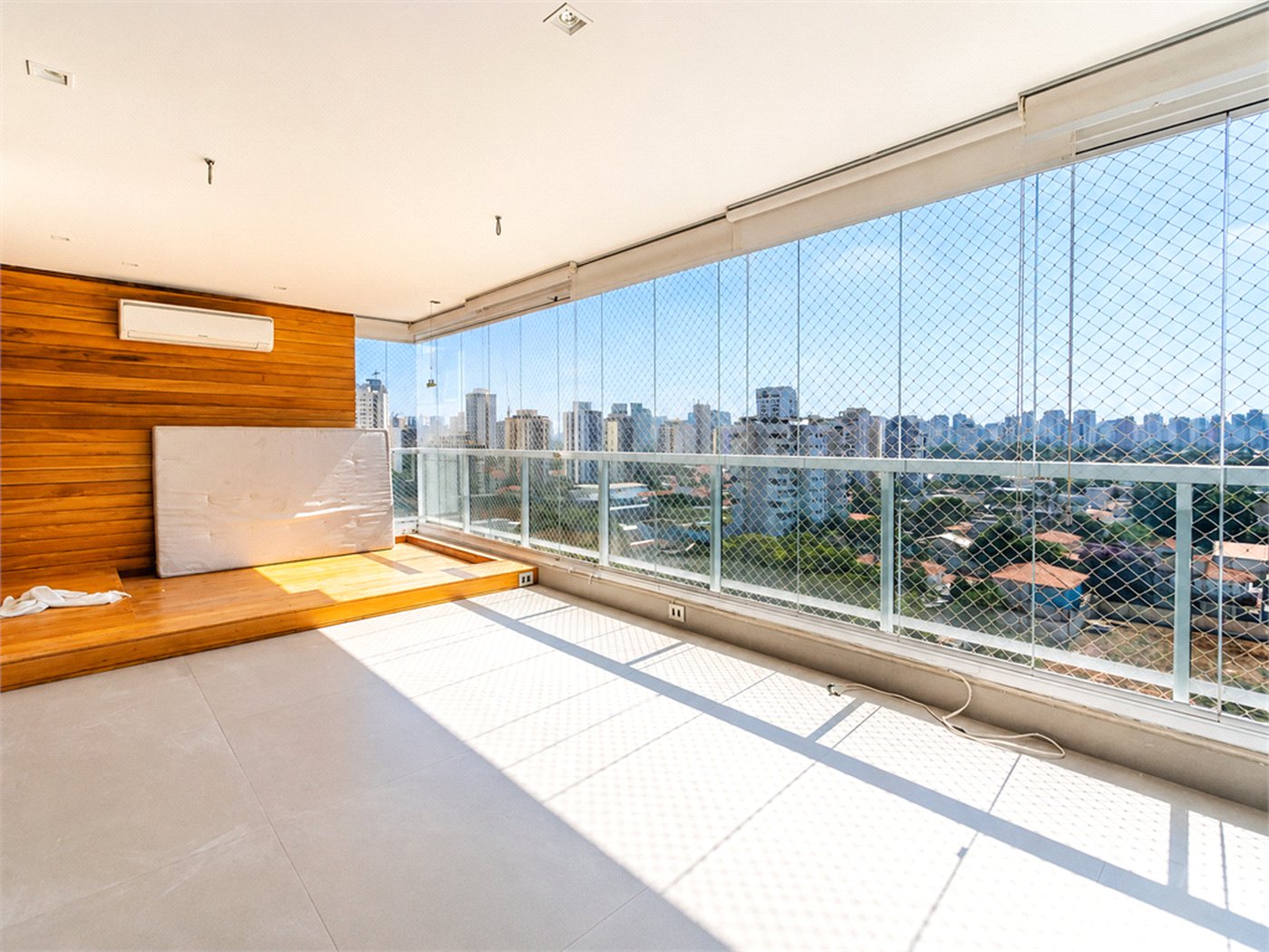 Apartamento à venda com 4 suítes em Cidade Monções, São Paulo, SP