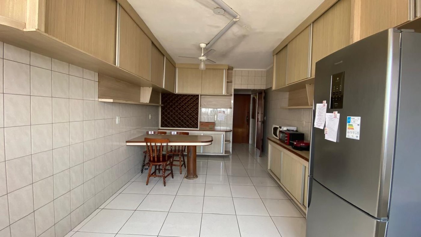 Cobertura com 4 dormitórios à venda, 400 m² por R$ 2.580.000,00 - Ponta da Praia - Santos/SP