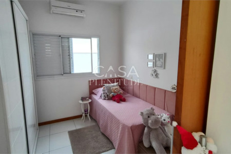 Casa em condomínio à venda com 3 quartos, sendo 1 suíte, em Iporanga, Sorocaba, SP