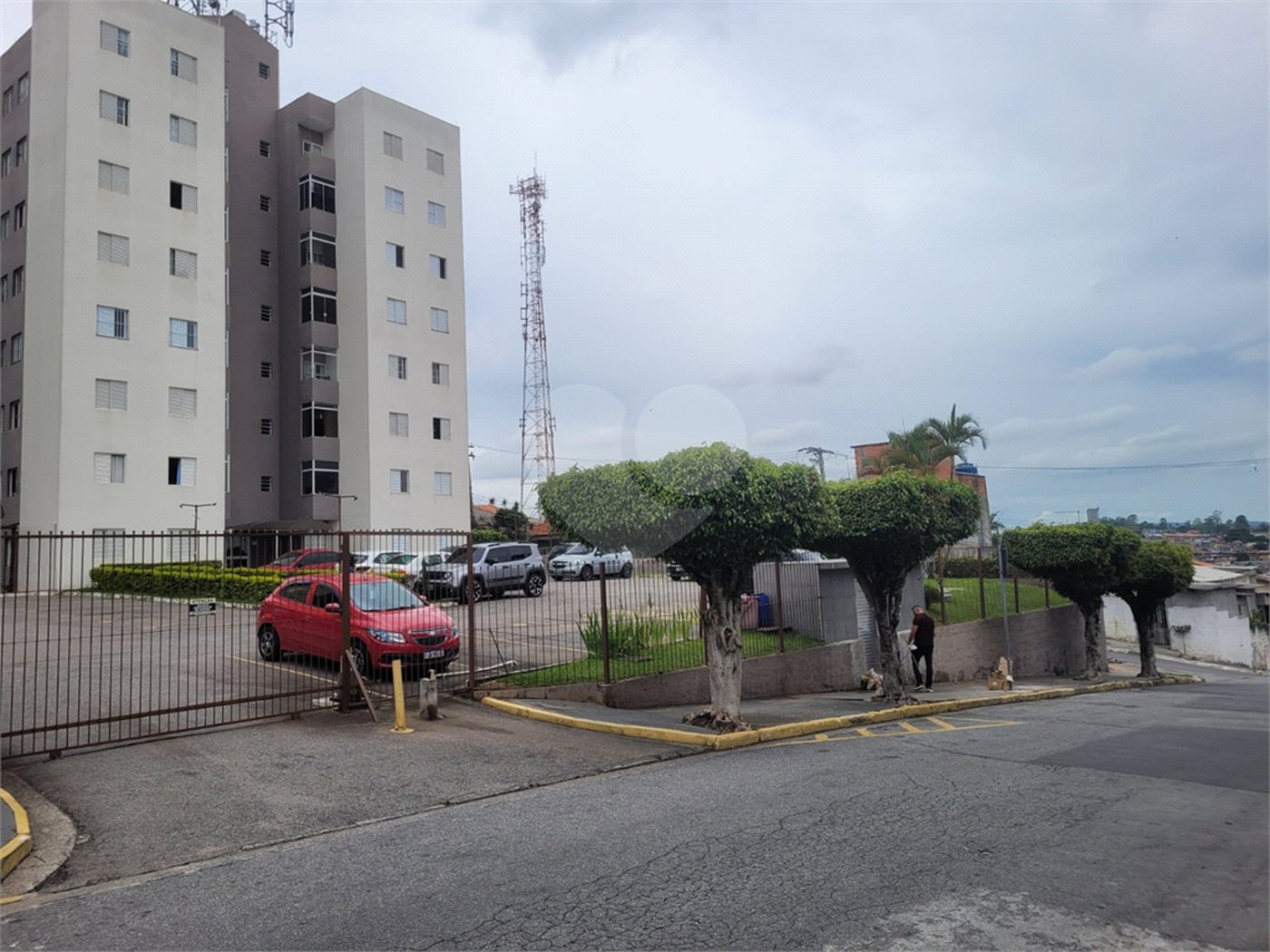 Apartamento à venda com 2 quartos em Vila Júlia, Poá, SP