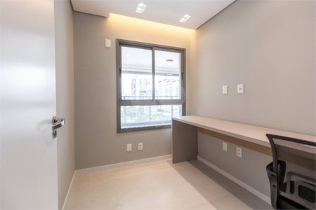 Apartamento à venda com 3 quartos, sendo 2 suítes, em Brooklin Paulista, São Paulo, SP