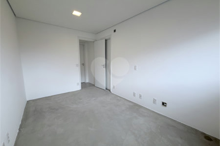 Apartamento à venda com 3 quartos, sendo 1 suíte, em Vila Leopoldina, São Paulo, SP