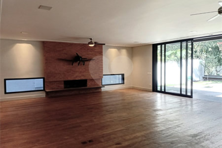 Casa de Vila à venda com 4 suítes em Granja Julieta, São Paulo, SP