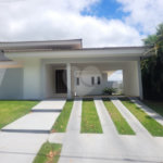 Casa à venda com 3 suítes no condomínio Village Saint Charbel, Araçoiaba da Serra - SP