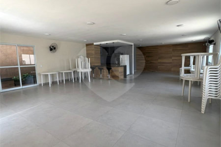 Apartamento à venda com 2 quartos em Vila Caputera, Mogi das Cruzes, SP