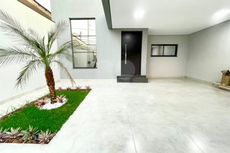 Casa Térrea à venda com 2 quartos, sendo 1 suíte,  em Jardim Rêmulo Zoppi, Indaiatuba, SP