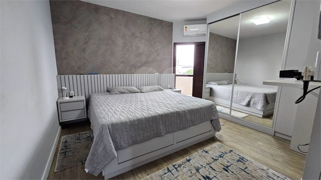 Apartamento à venda com 3 quartos, sendo 1 suíte,  no Centro, Suzano, SP