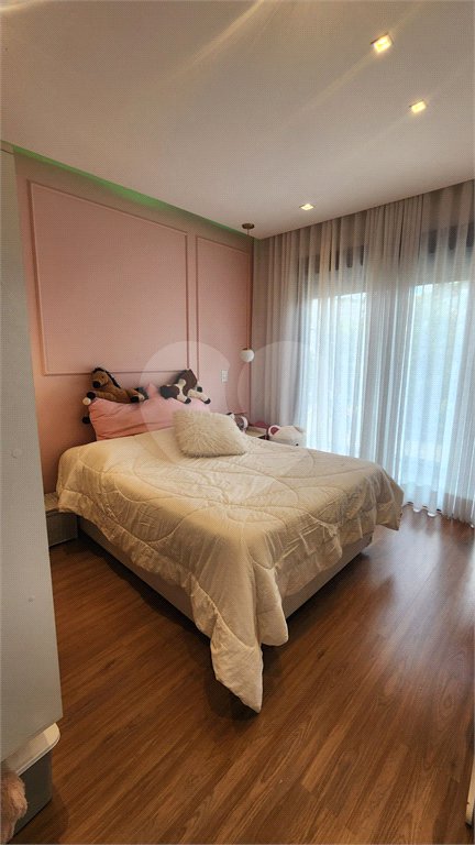 Casa à venda com 3 suítes no condomínio Portal do Horizonte, Bragança Paulista - SP