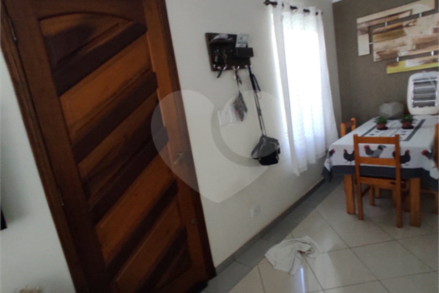 Sobrado à venda com 3 quartos, sendo 1 suíte, em Parada Inglesa, São Paulo, SP