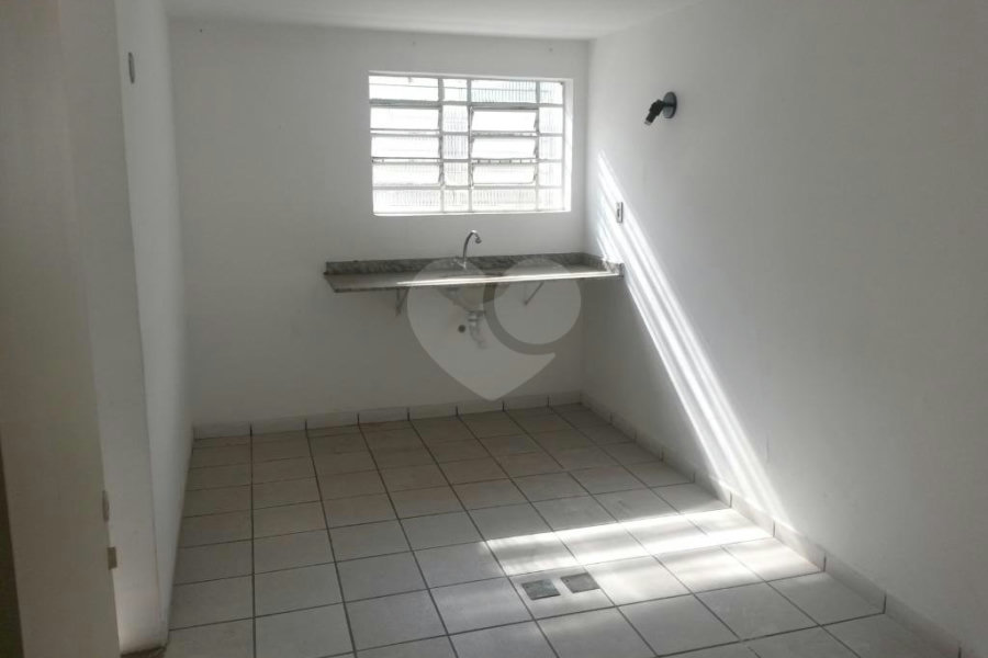 Sobrado à venda com 15 quartos, sendo 3 suítes, em Tucuruvi, São Paulo, SP