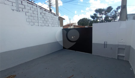 Casa à venda com 2 quartos em Retiro Santana, Itapetininga, SP