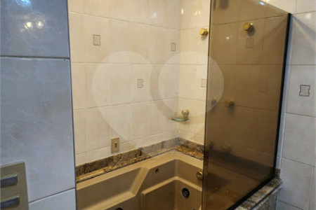 Apartamento à venda com 4 suítes em Bosque da Saúde, São Paulo, SP