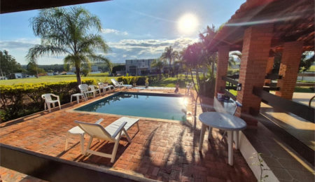 Chácara com 3 dormitórios à venda, 1200 m² por R$ 870.000,00 - Condomínio Ninho Verde II - Pardinho/SP
