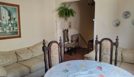 Casa à venda com 2 quartos, sendo 1 suíte,  em Pinheiros, São Paulo, SP