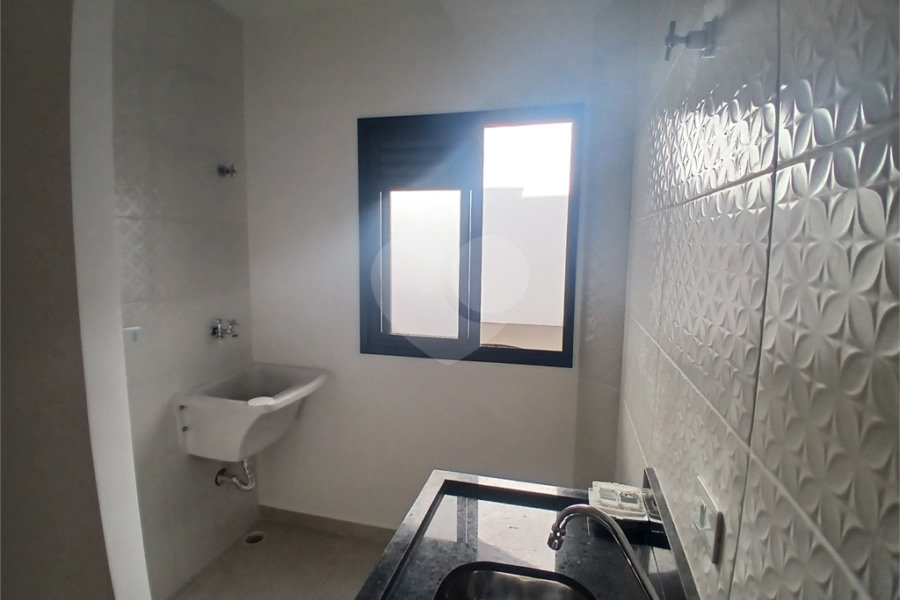 Casa à venda com 1 quarto no condomínio Sintra, São Paulo - SP