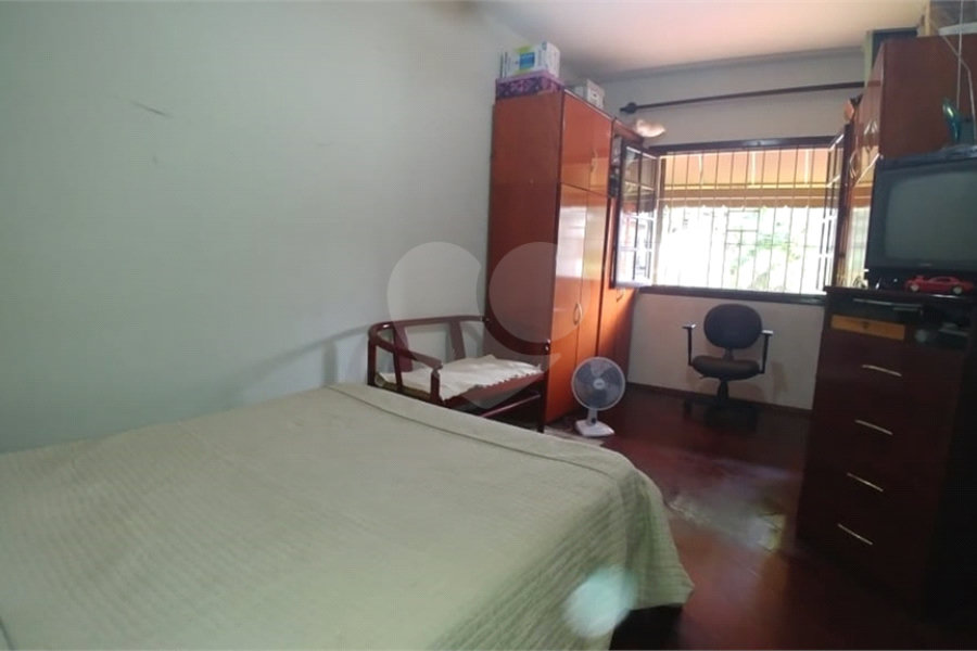 Sobrado à venda com 3 quartos, sendo 1 suíte,  em Tremembé, São Paulo, SP