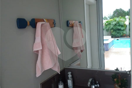Casa à venda com 4 suítes no condomínio Villaggio Capriccio, Louveira - SP