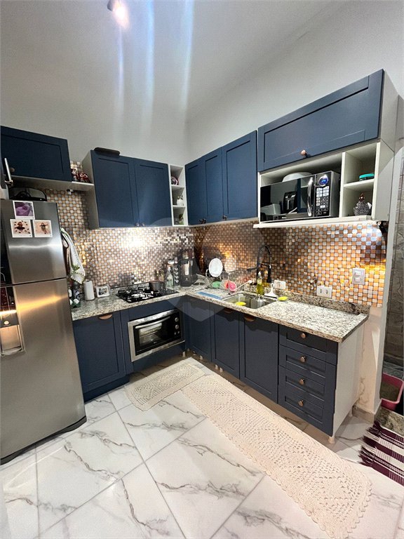 Casa em condomínio à venda com 2 quartos em Vila Araguaia, São Paulo, SP