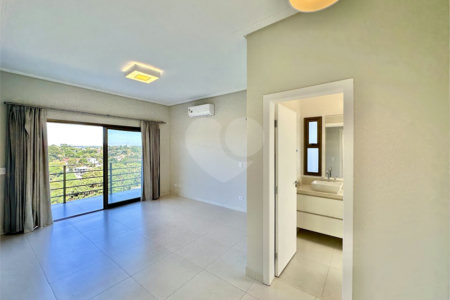 Casa á venda - Granja Viana