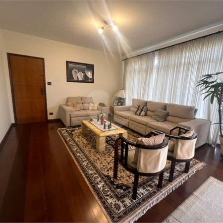 Sobrado à venda com 3 suítes em Vila Paulicéia, São Paulo, SP