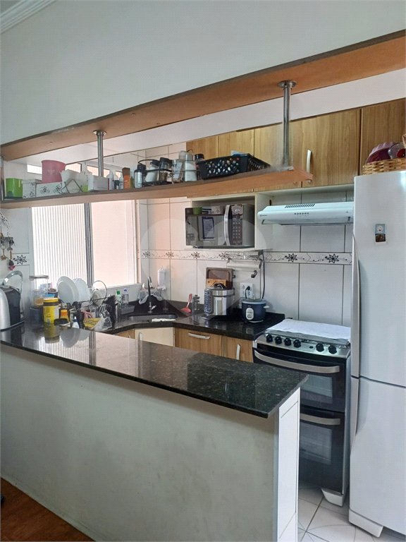 Casa à venda com 3 quartos, sendo 1 suíte,  no condomínio Altos de Poa, Poá - SP