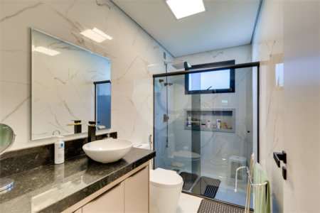 Casa à venda com 4 suítes no condomínio Villa Suiça, São Paulo - SP